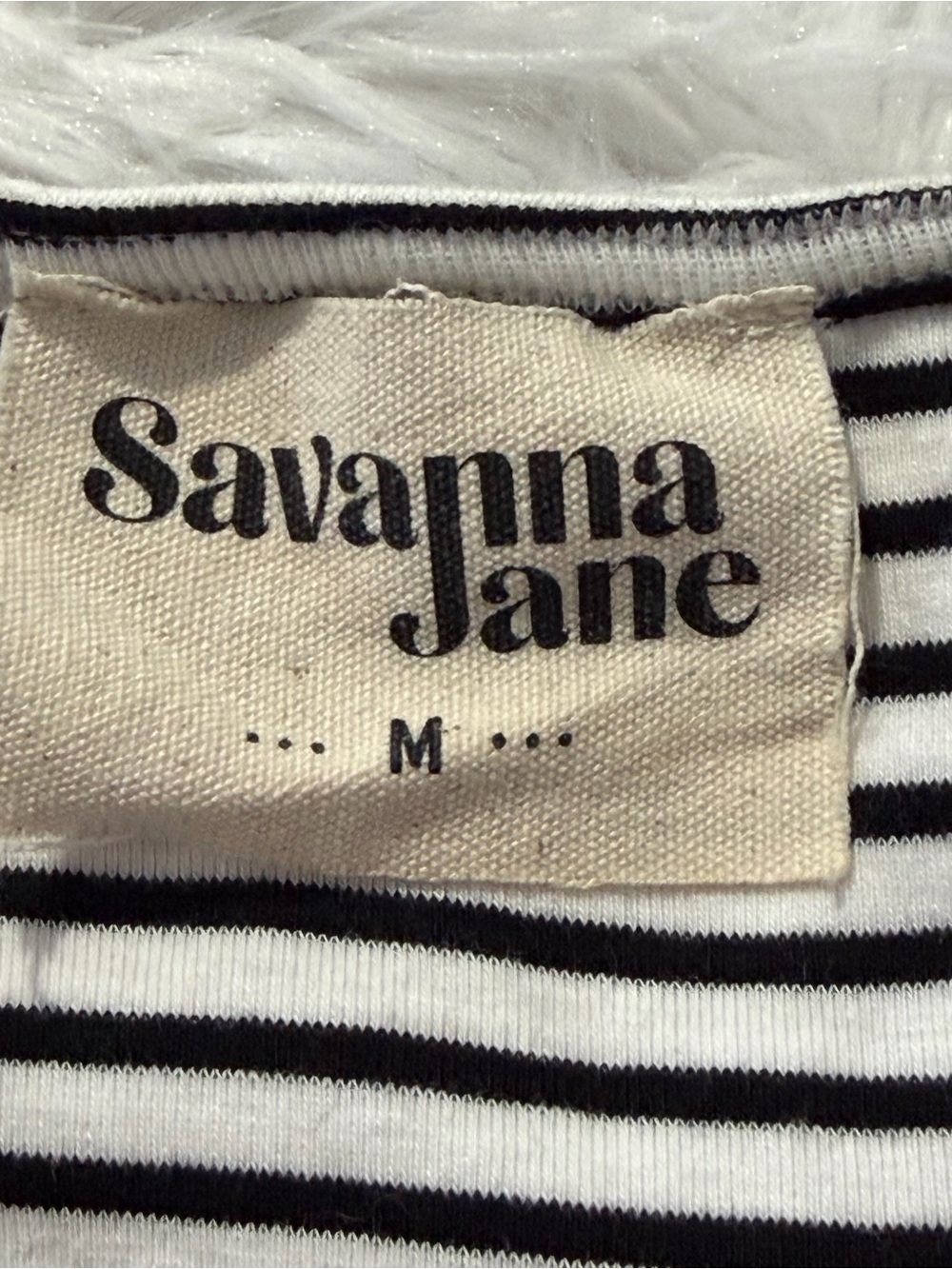 Savanna Jane Womens Striped Floral Embroidered Top Size Medium Sleeveless - Picture 3 of 7